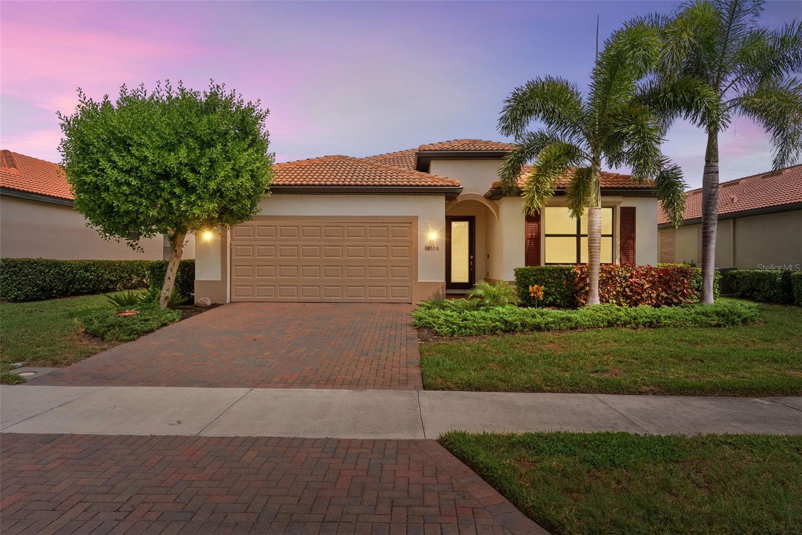 10108 Colubrina Dr Property Photo 1