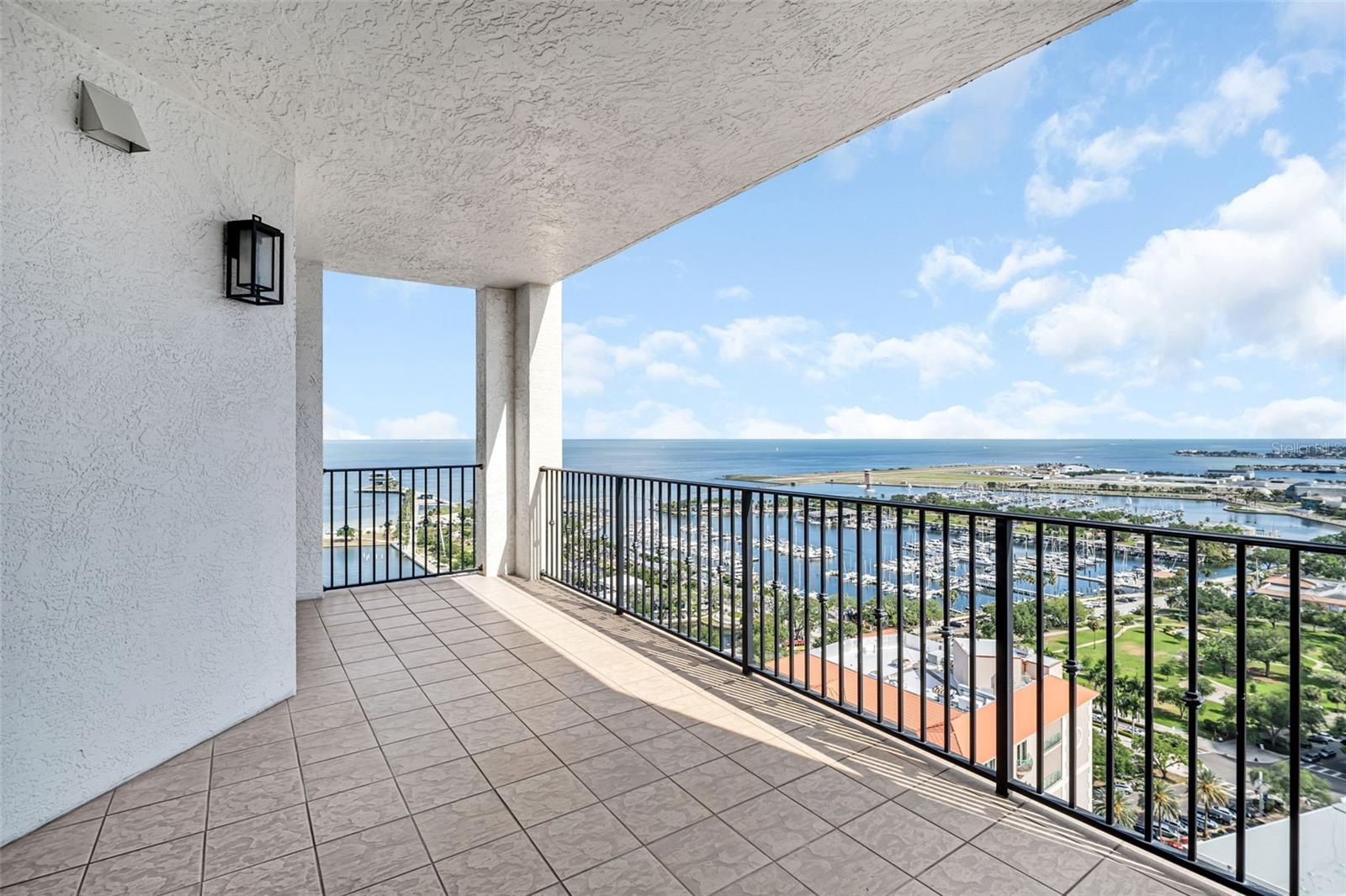 300 Beach Dr Ne #2604 Property Photo 5