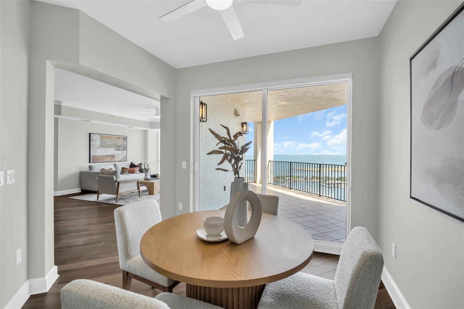 300 Beach Dr Ne #2604 Property Photo 13