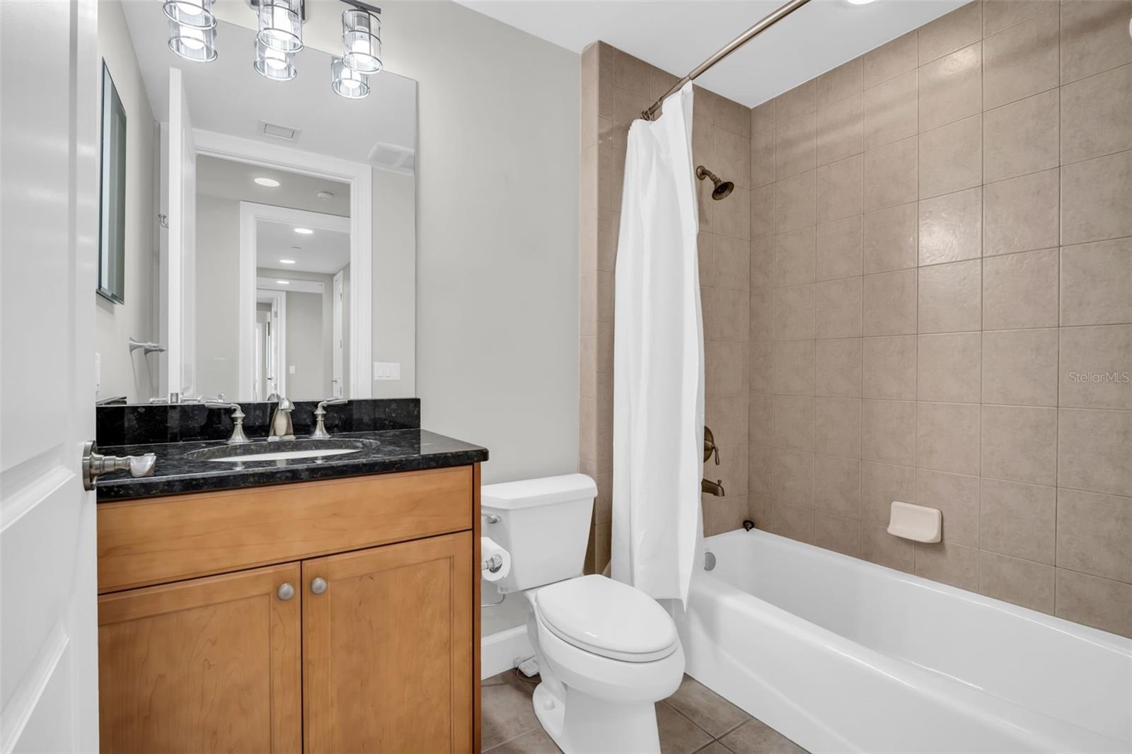300 Beach Dr Ne #2604 Property Photo 20