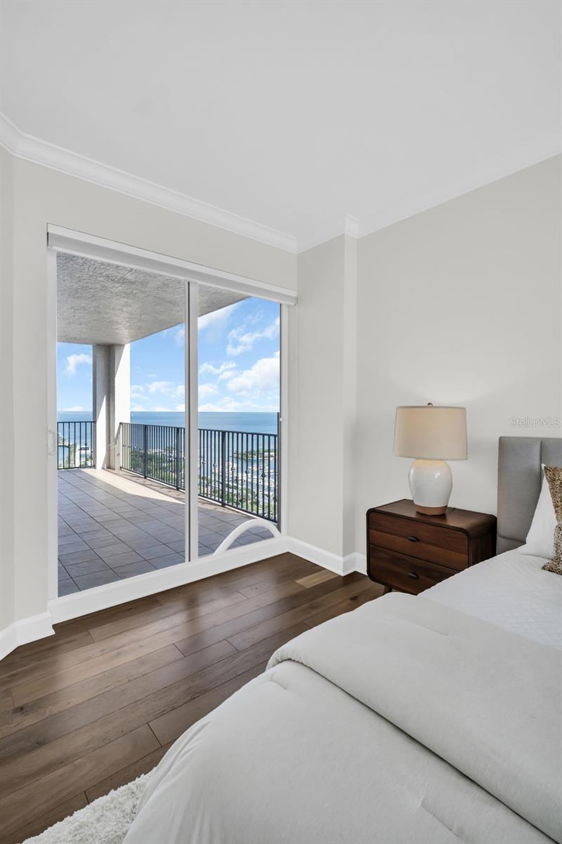 300 Beach Dr Ne #2604 Property Photo 26