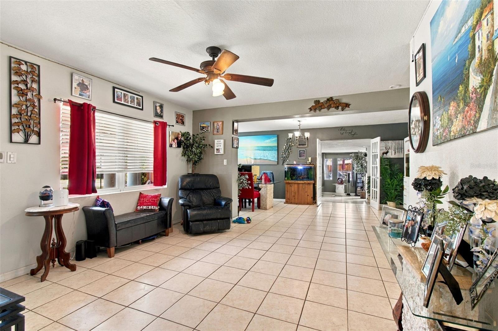 12408 N Boulevard Property Photo 9
