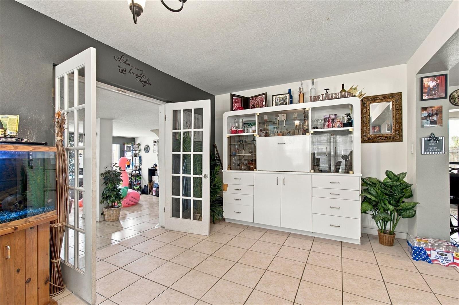 12408 N Boulevard Property Photo 16