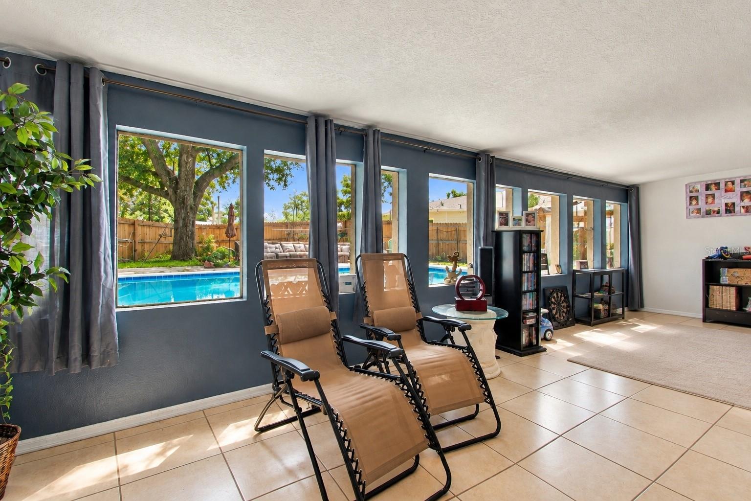12408 N Boulevard Property Photo 17