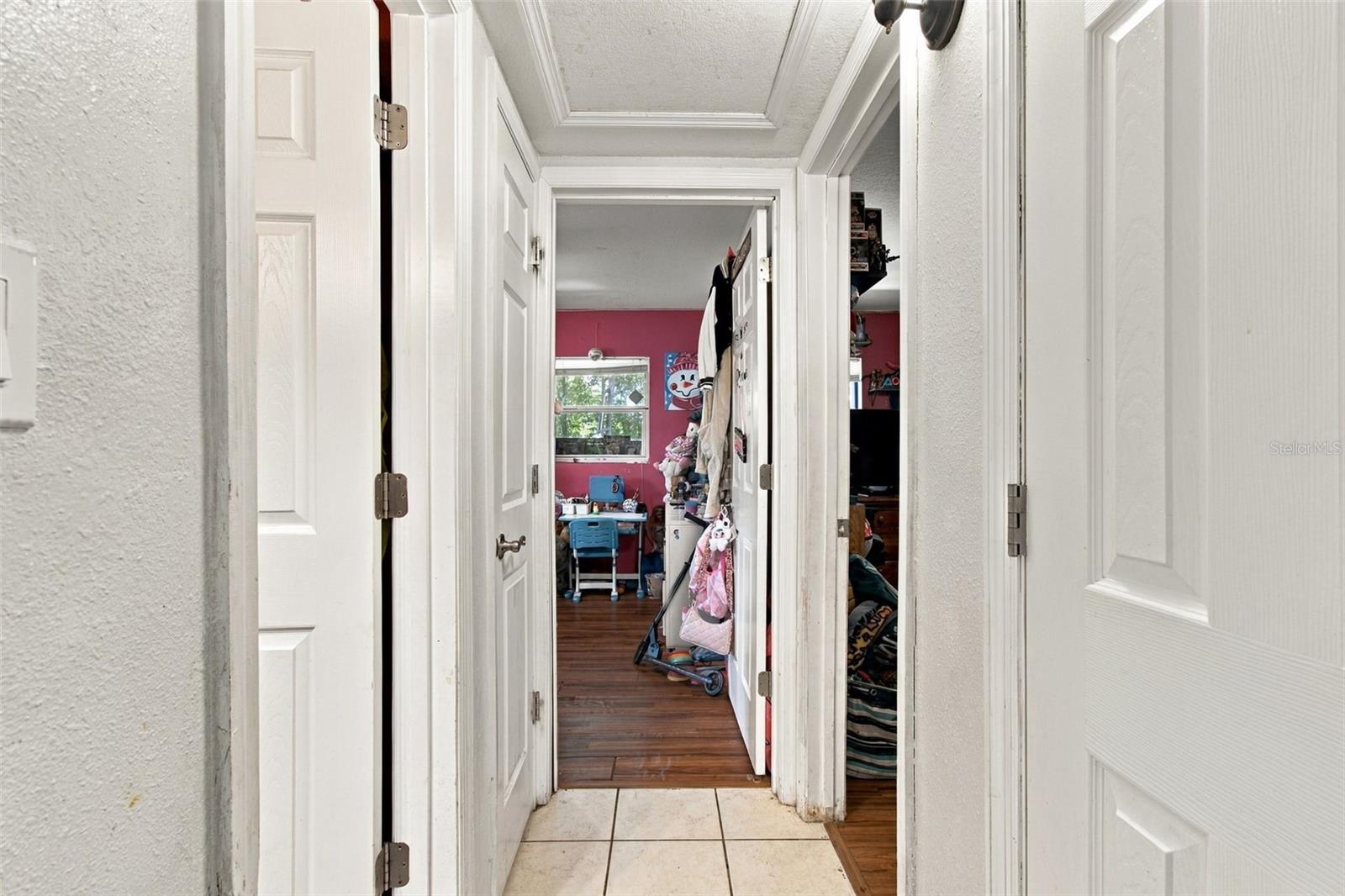 12408 N Boulevard Property Photo 22