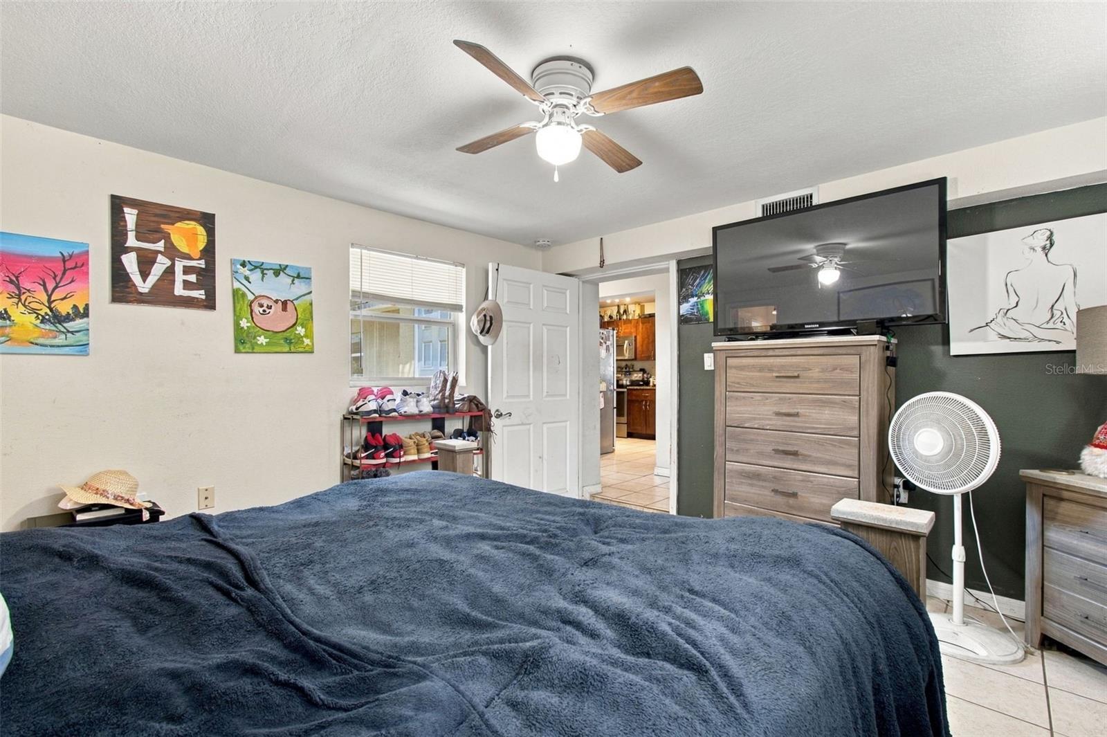 12408 N Boulevard Property Photo 24