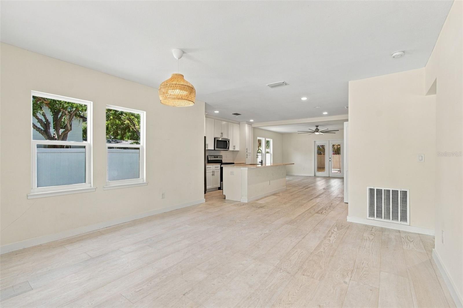 150 50th St N Property Photo 5