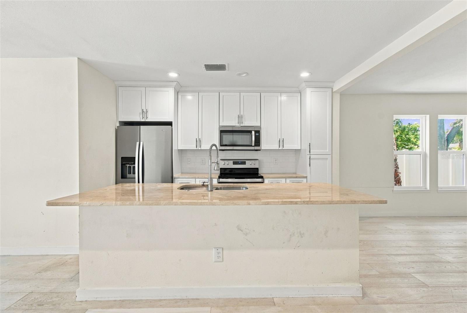 150 50th St N Property Photo 9