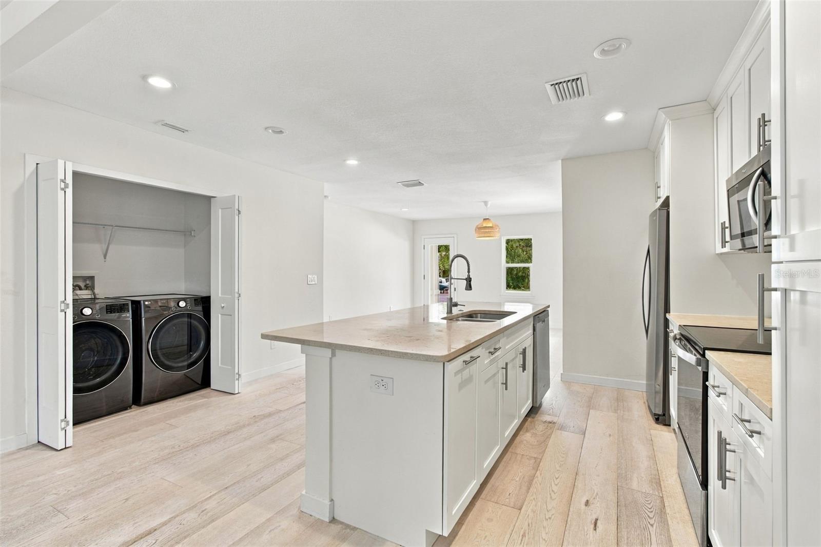 150 50th St N Property Photo 15