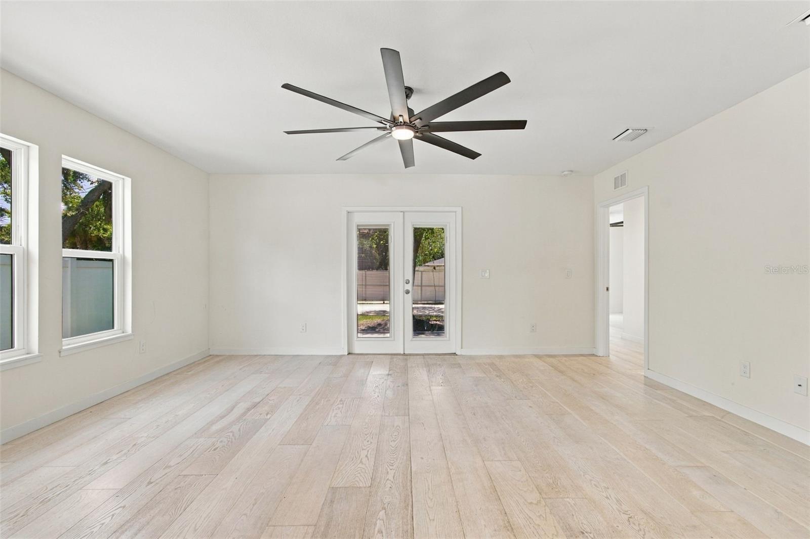 150 50th St N Property Photo 18