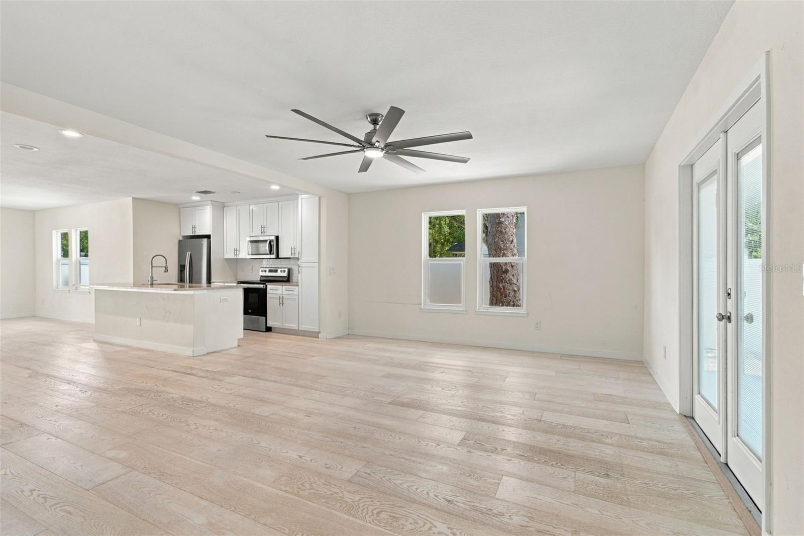 150 50th St N Property Photo 20