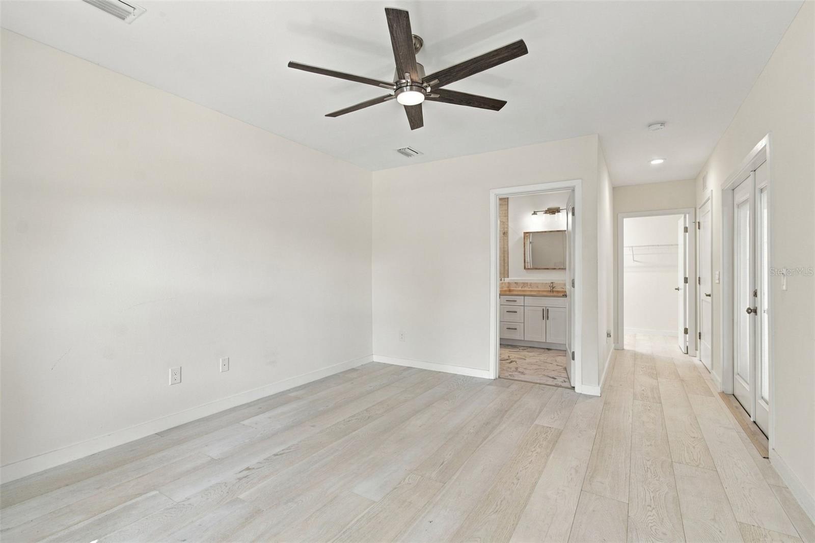 150 50th St N Property Photo 24