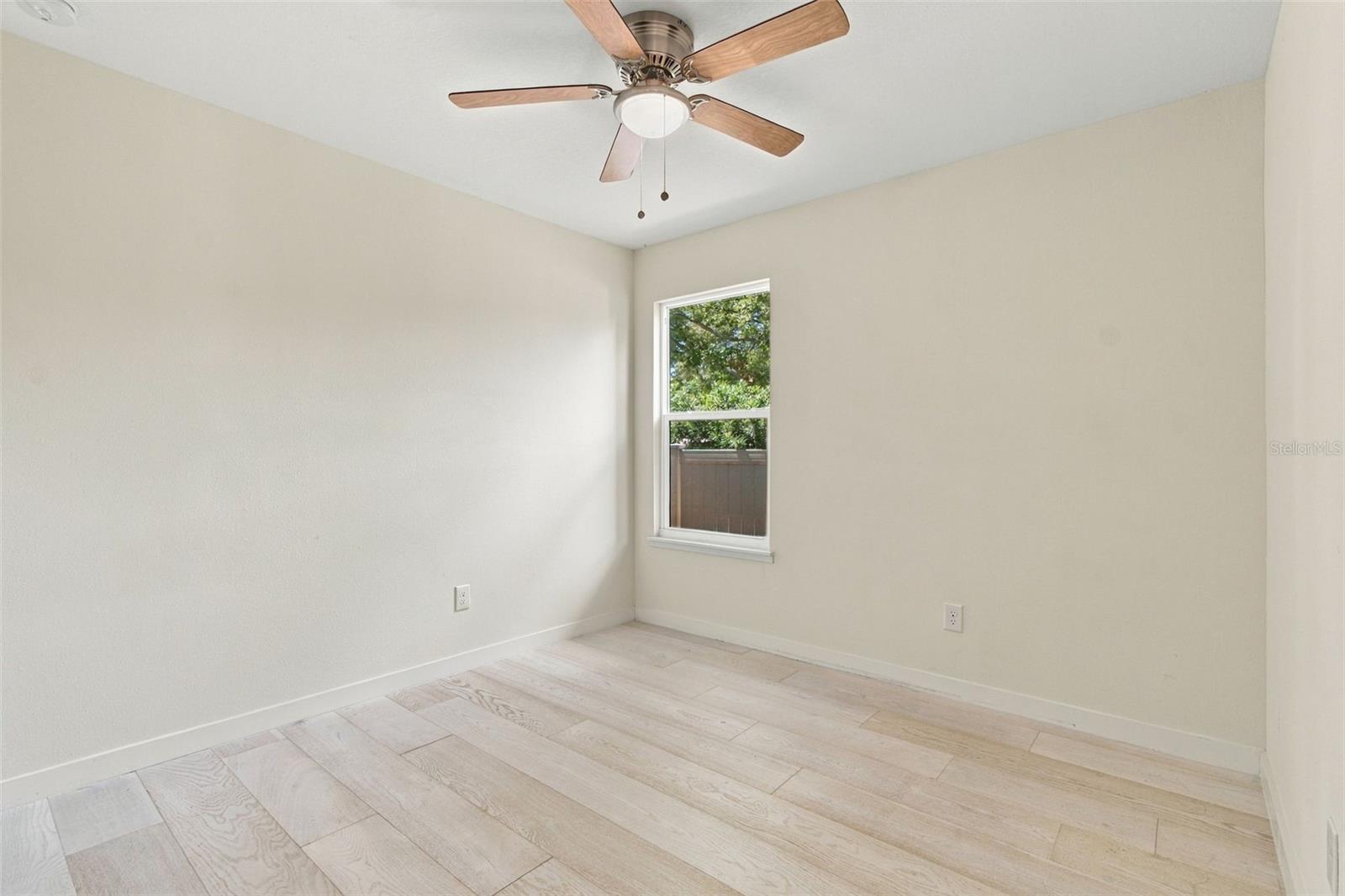 150 50th St N Property Photo 31