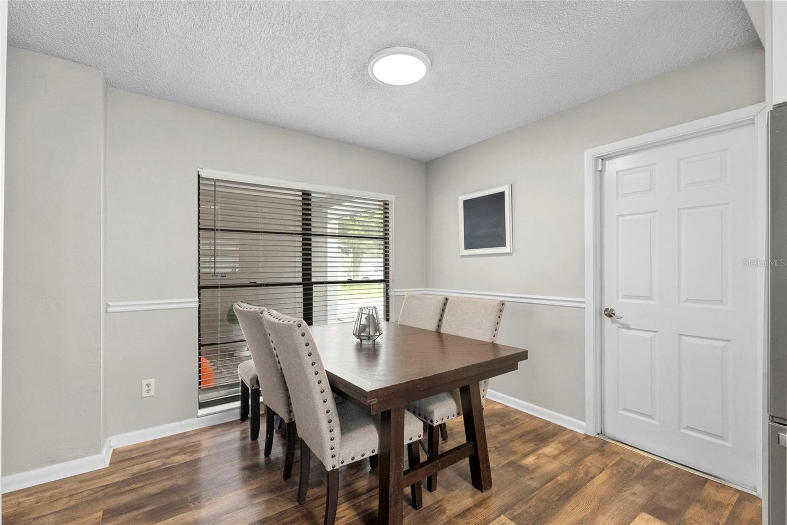 4010 Braesgate Ln Property Photo 12