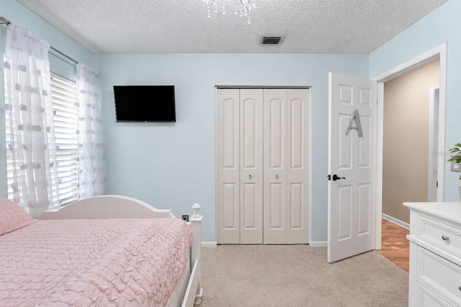 4010 Braesgate Ln Property Photo 17