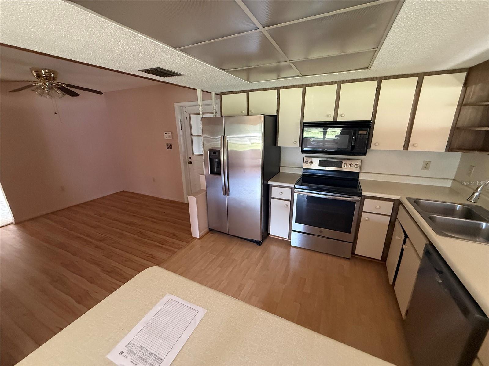 2906 Oak Crest Dr Property Photo 6