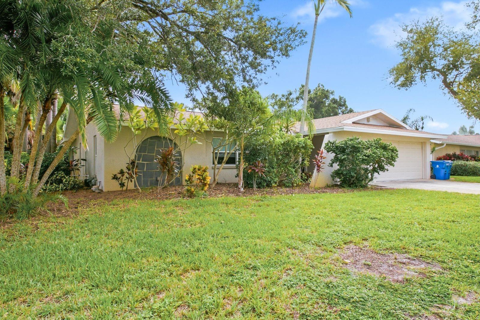 9165 136th St Property Photo 1