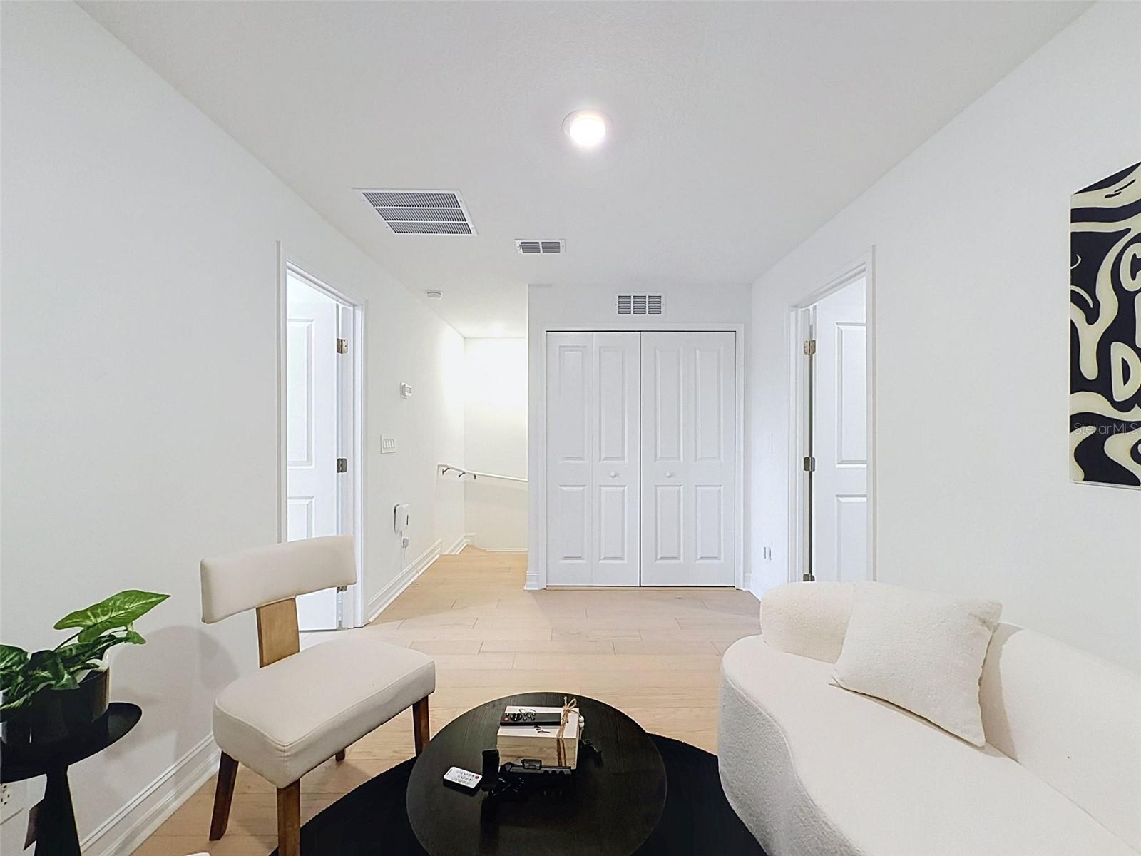 1511 W Chestnut St Property Photo 38
