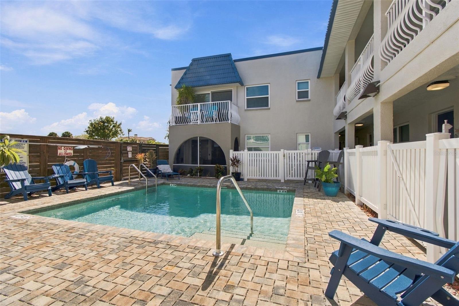 17035 Gulf Blvd #107 Property Photo 29