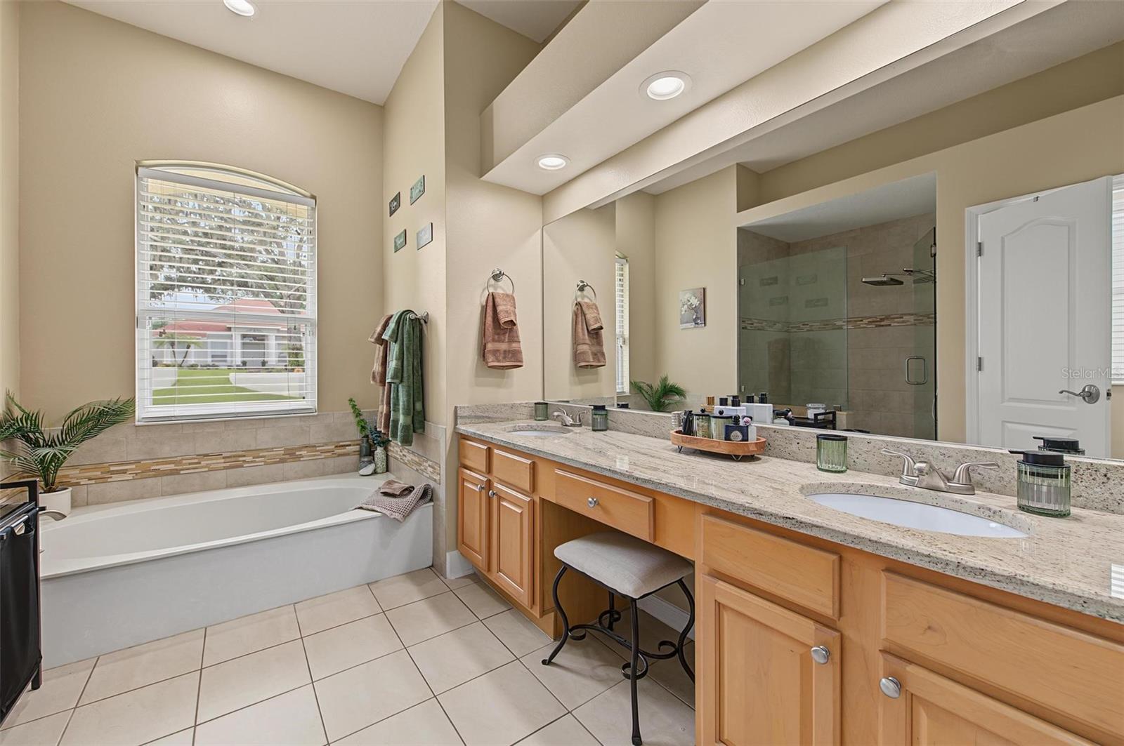 5109 Sylvan Oaks Dr Property Photo 30