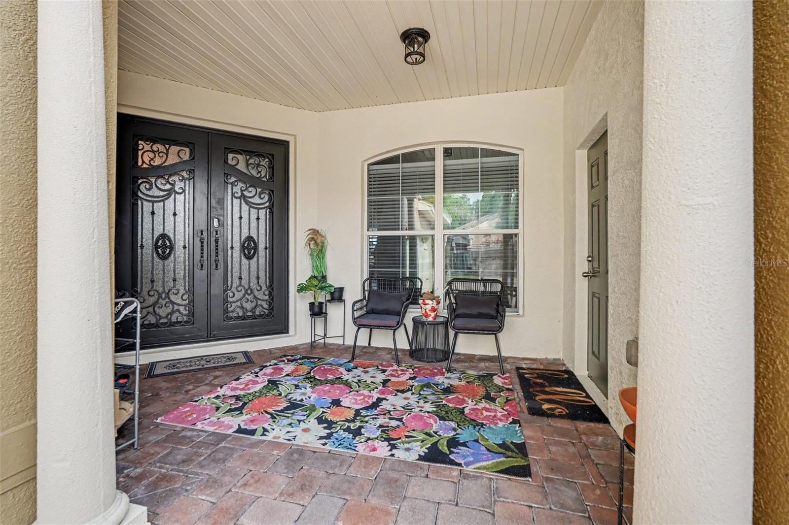 TB8551842 Property Photo 2