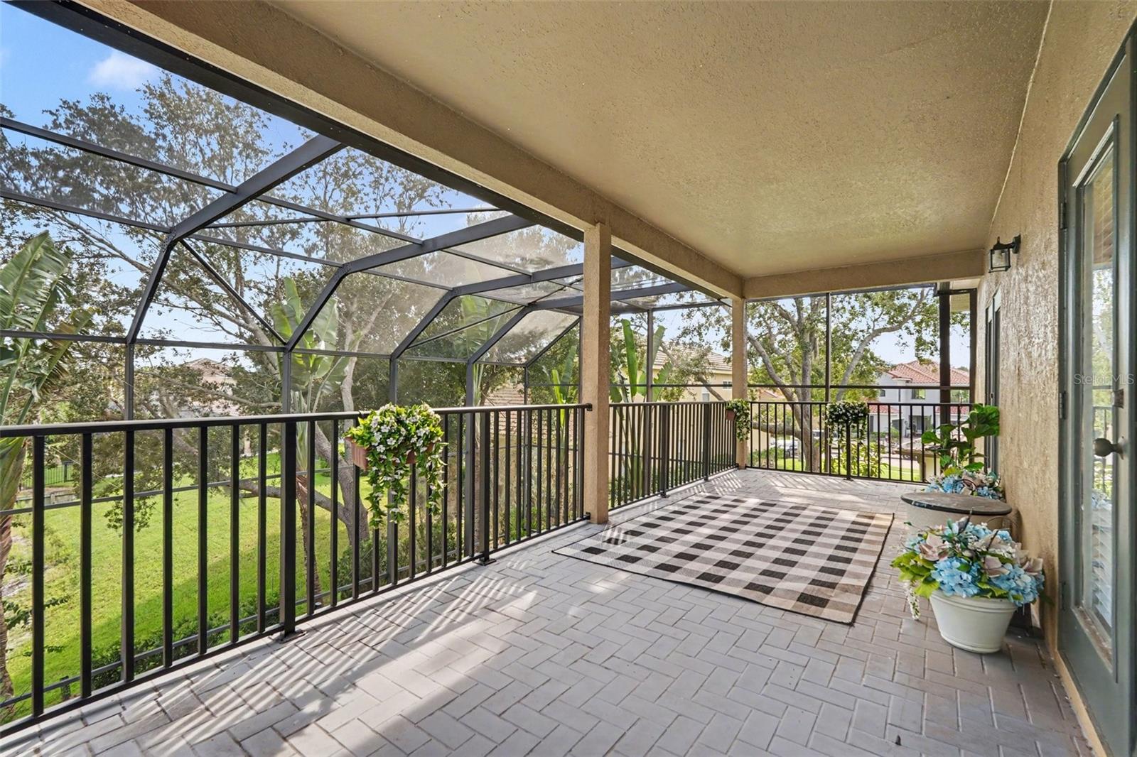 TB8551842 Property Photo 22