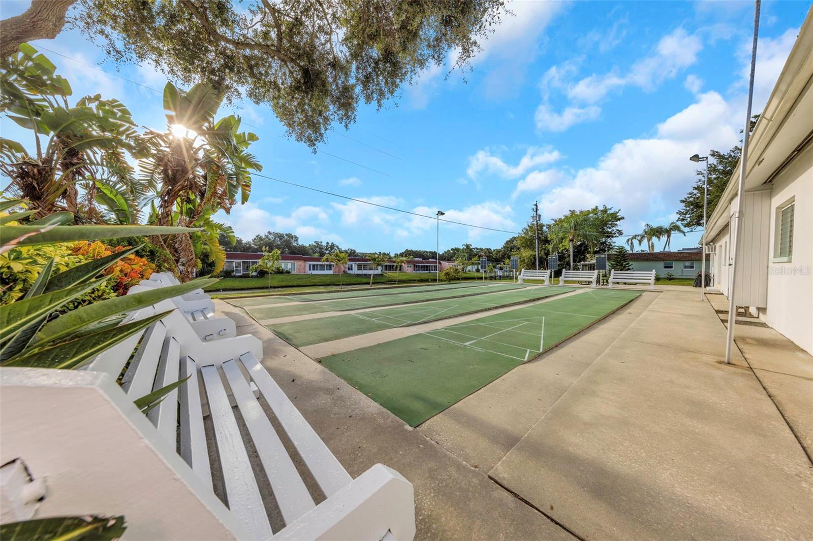 165 Sky Loch Dr E Property Photo 33
