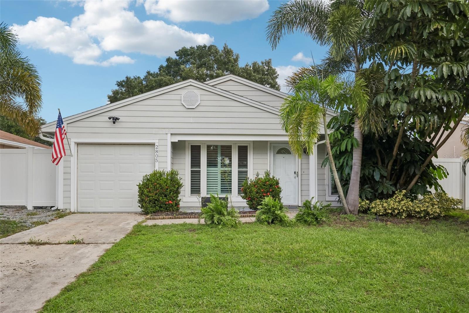 2805 Northcote Dr Property Photo 1