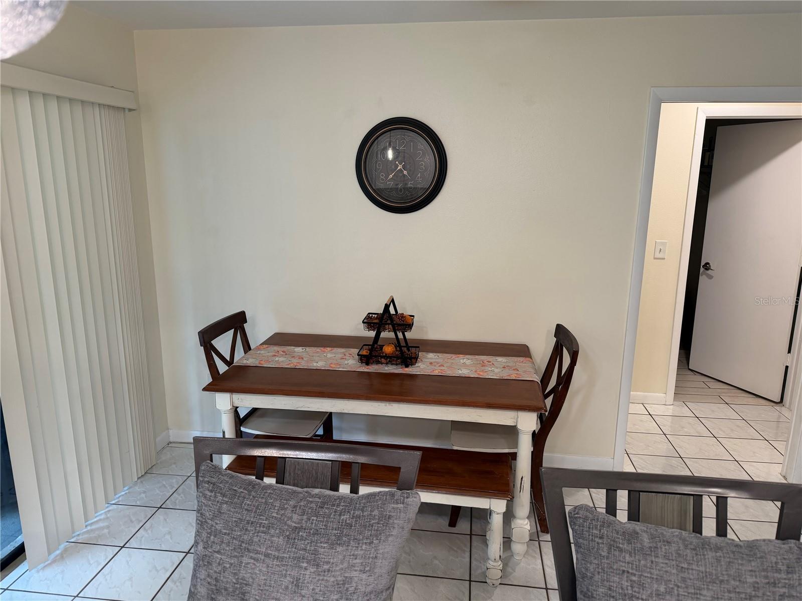 2158 Beverly Ln Property Photo 13