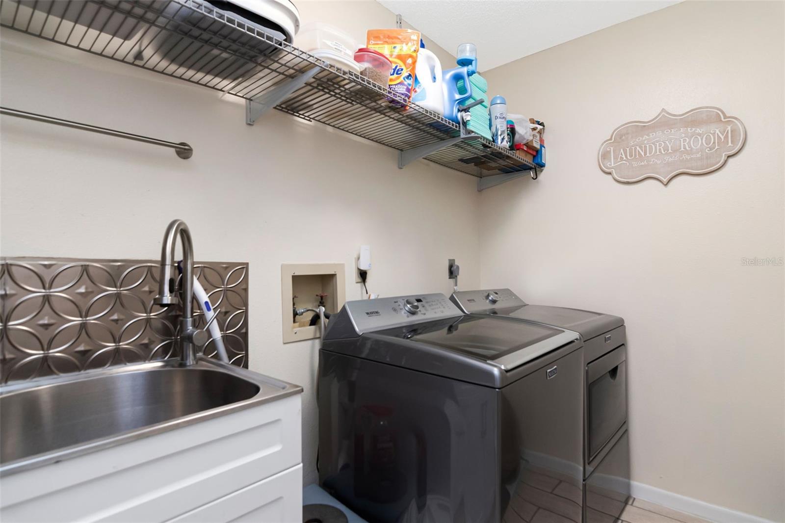 2158 Beverly Ln Property Photo 15