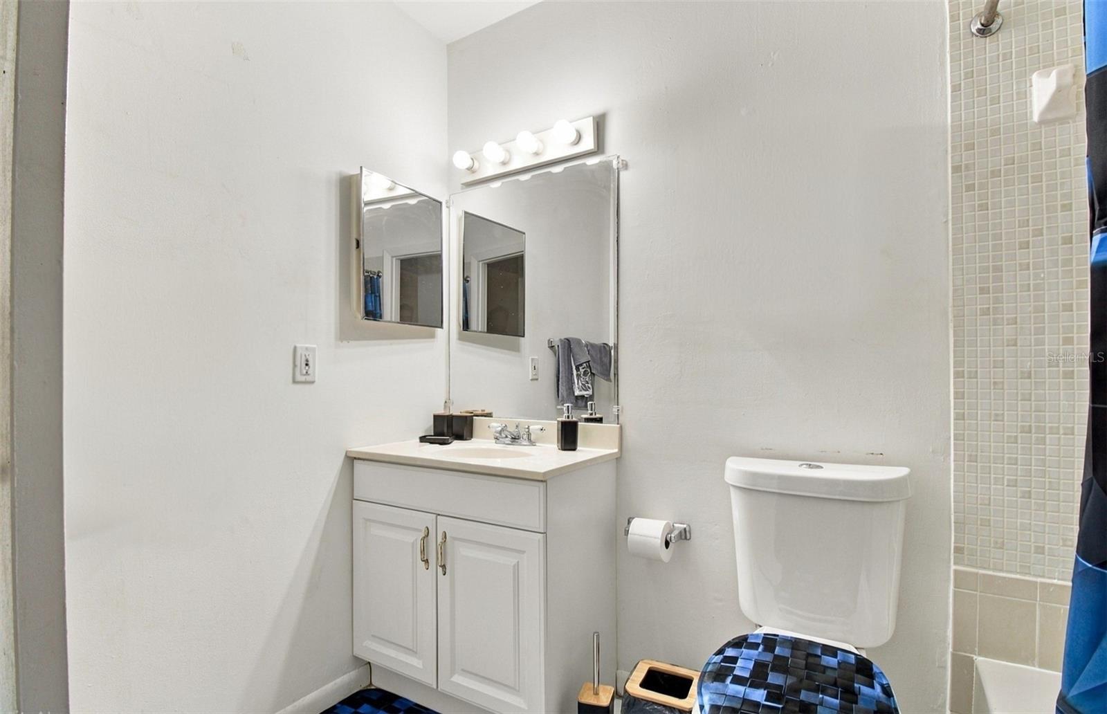 6346 Newtown Cir #46b4 Property Photo 23