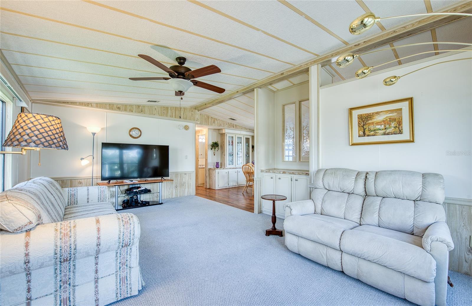 389 Tranquil Ct Property Photo 5