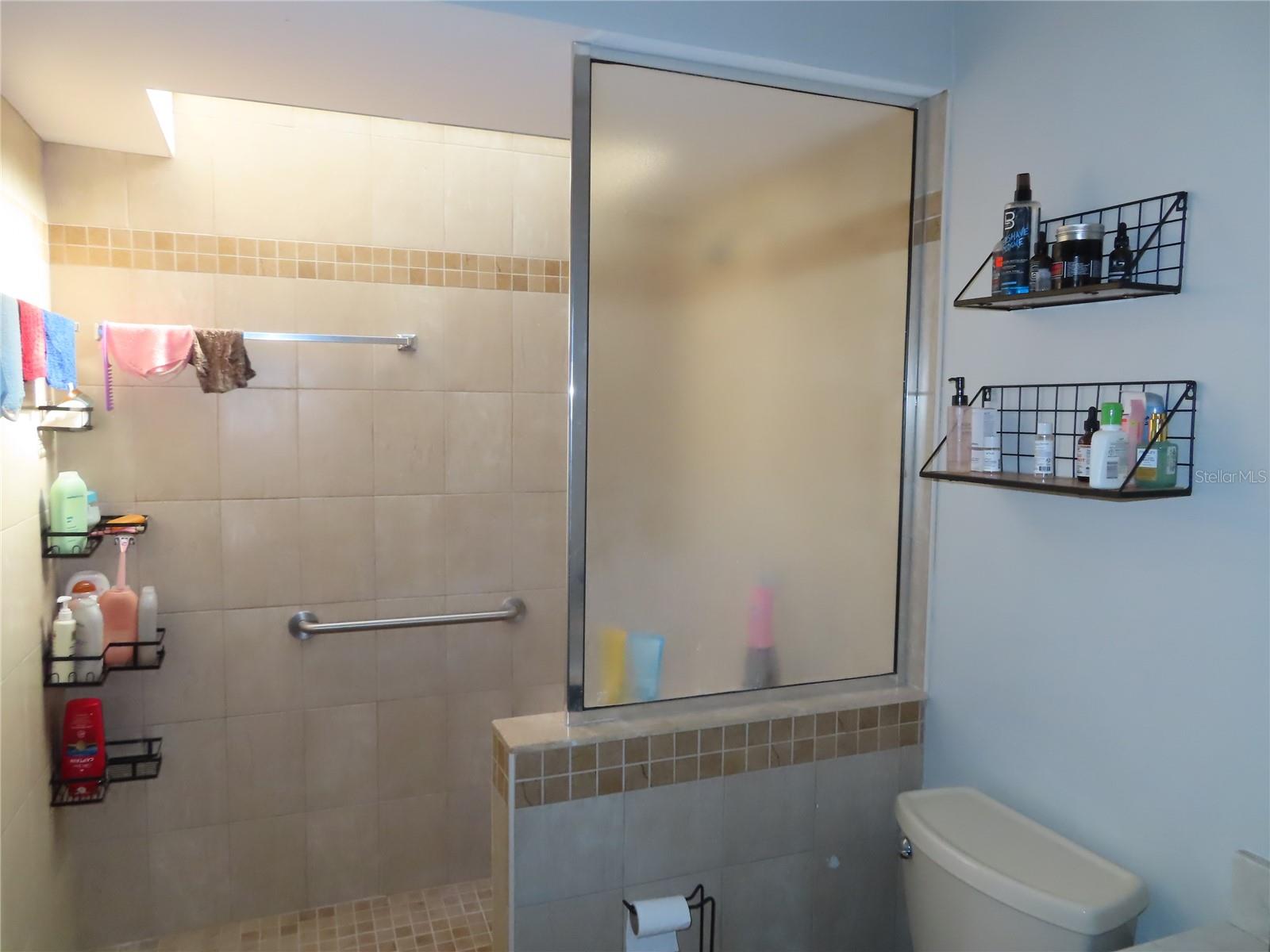28524 Twinbrook Ln Property Photo 15