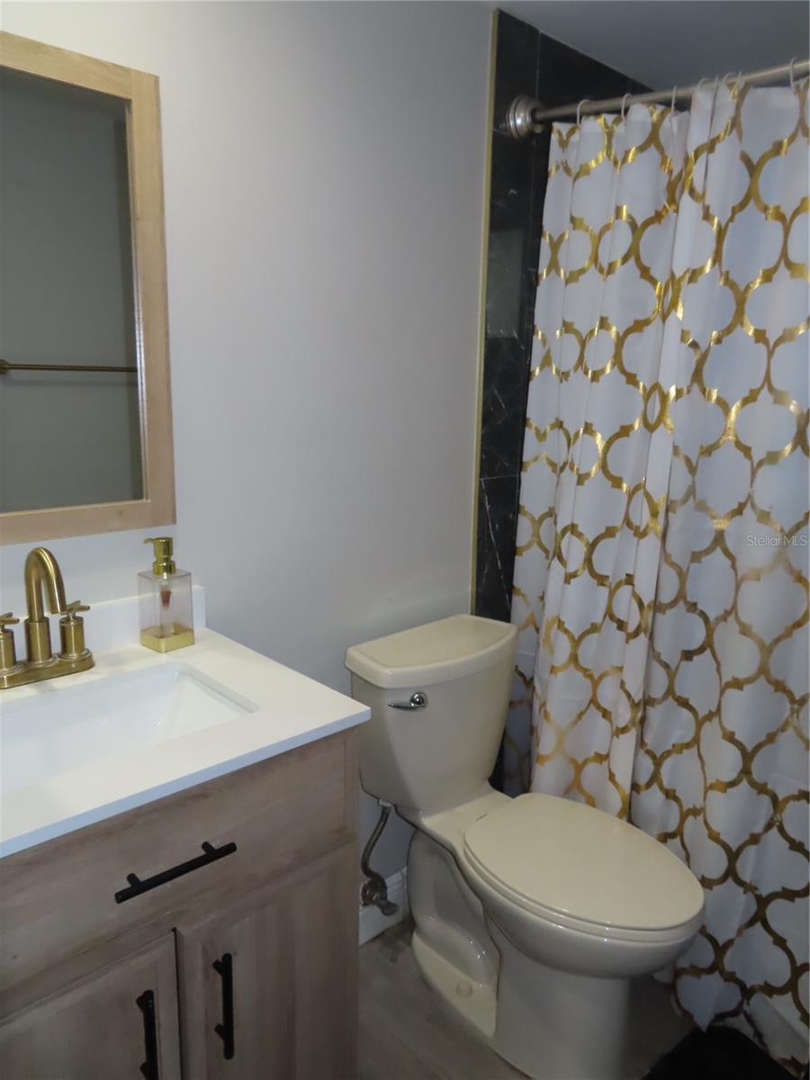 28524 Twinbrook Ln Property Photo 19