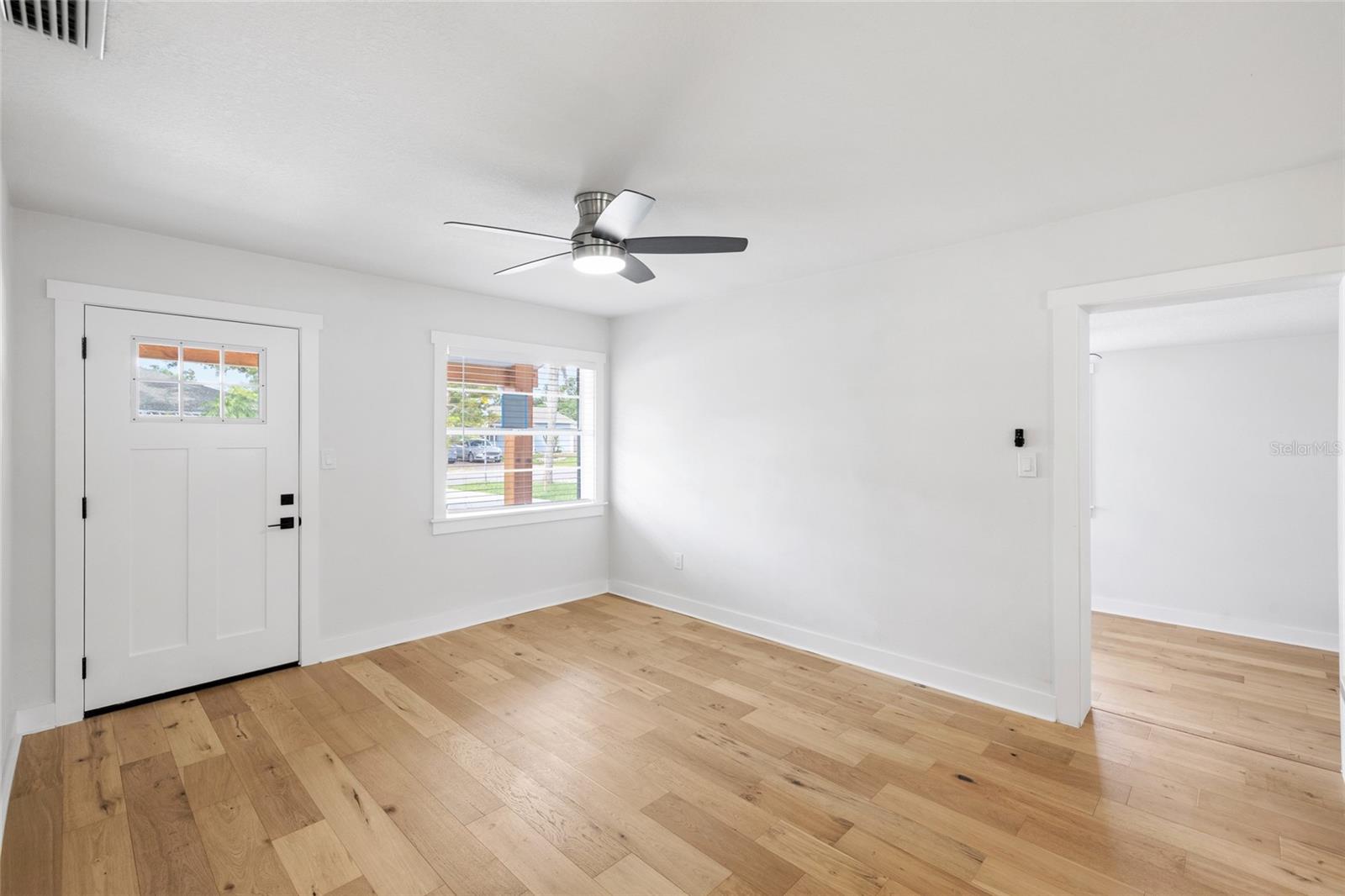 4232 W Bay View Ave Property Photo 6