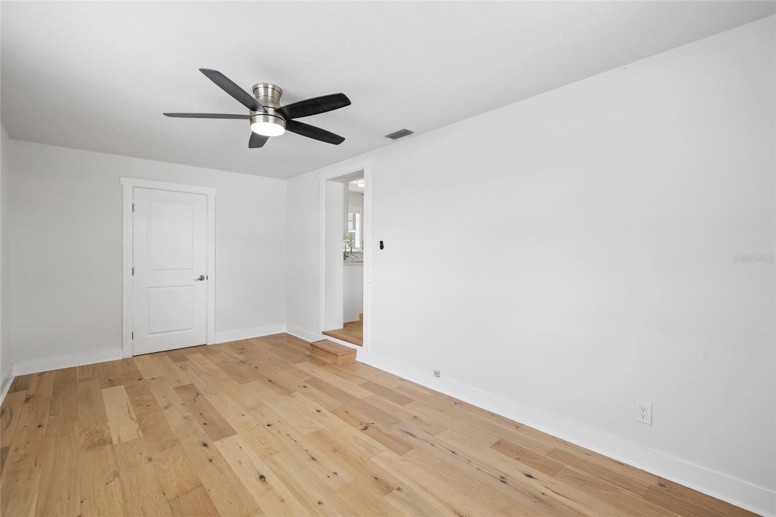 4232 W Bay View Ave Property Photo 19