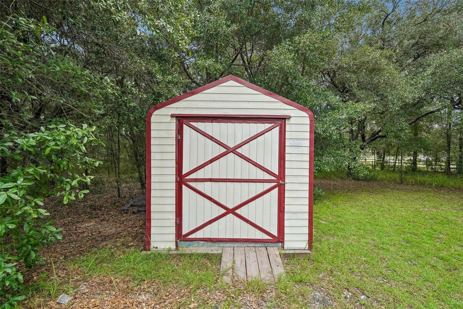 2373 W Apricot Dr Property Photo 22