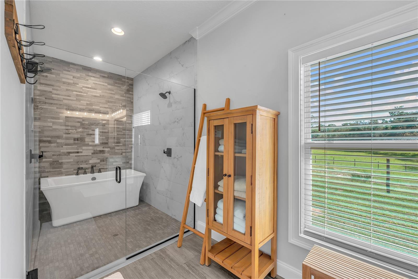 8631 Sw 70th Ter Property Photo 19