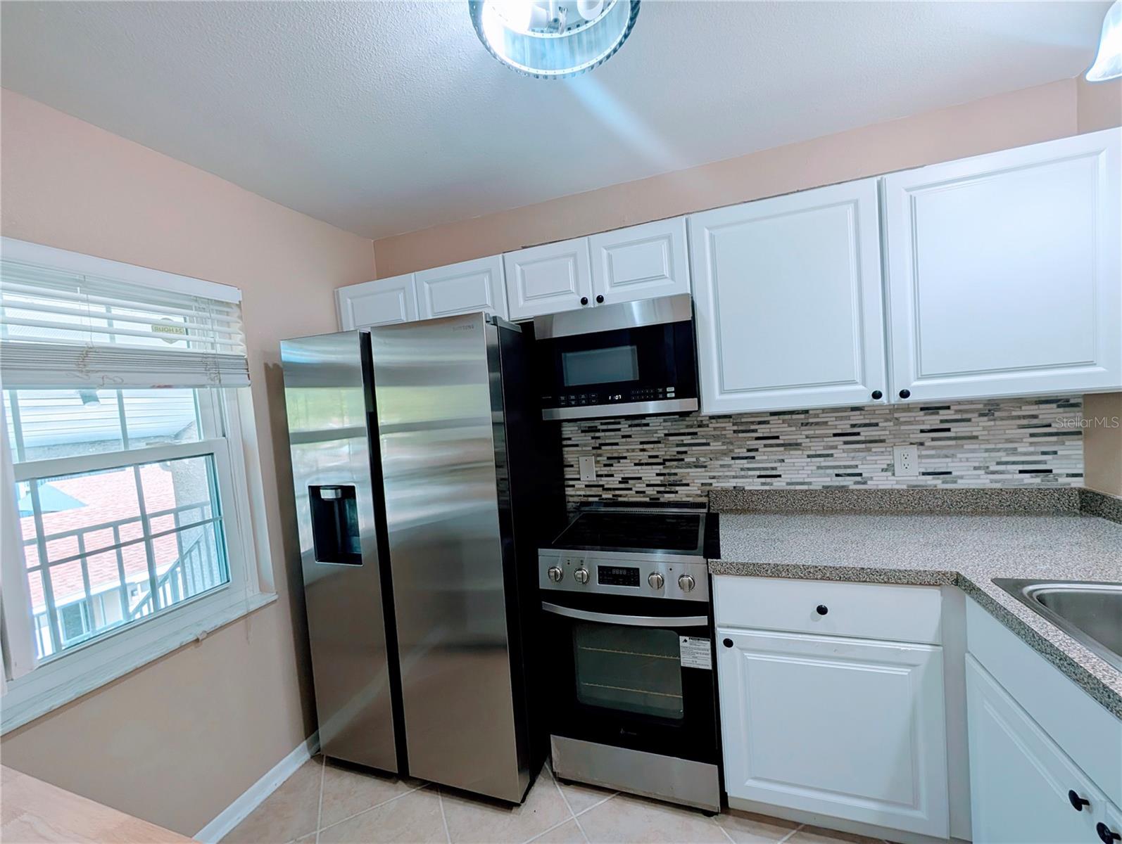 1435 Millstream Ln #204 Property Photo 9