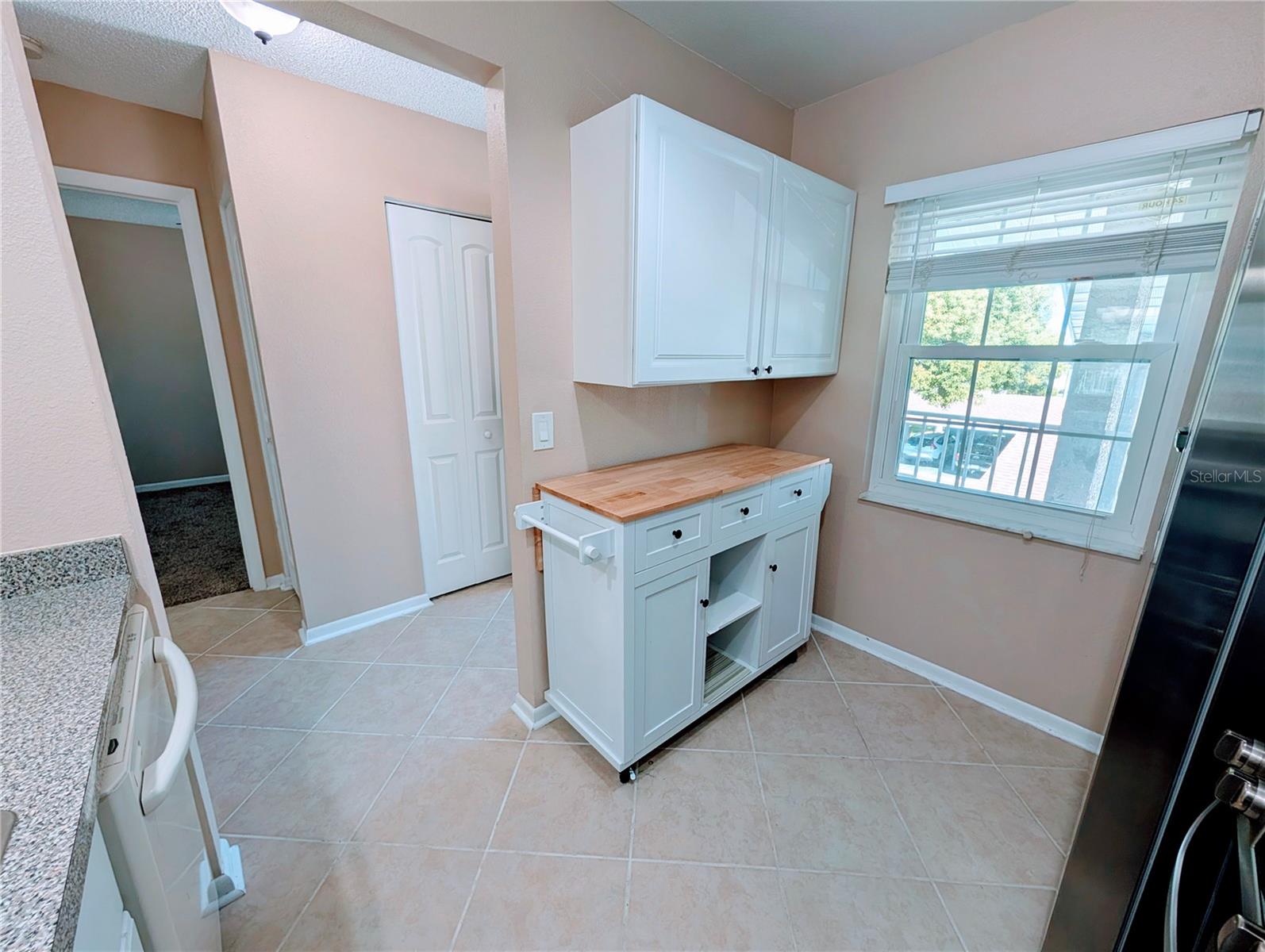 1435 Millstream Ln #204 Property Photo 10