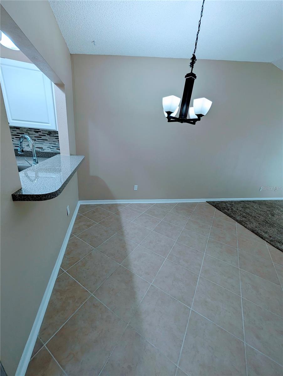 1435 Millstream Ln #204 Property Photo 21