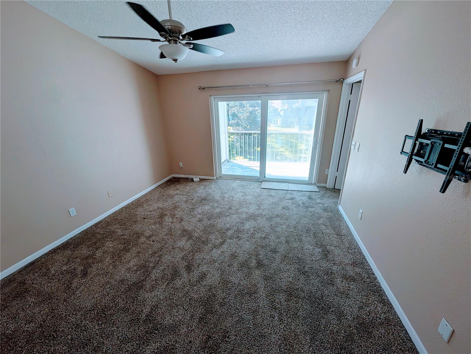 1435 Millstream Ln #204 Property Photo 26