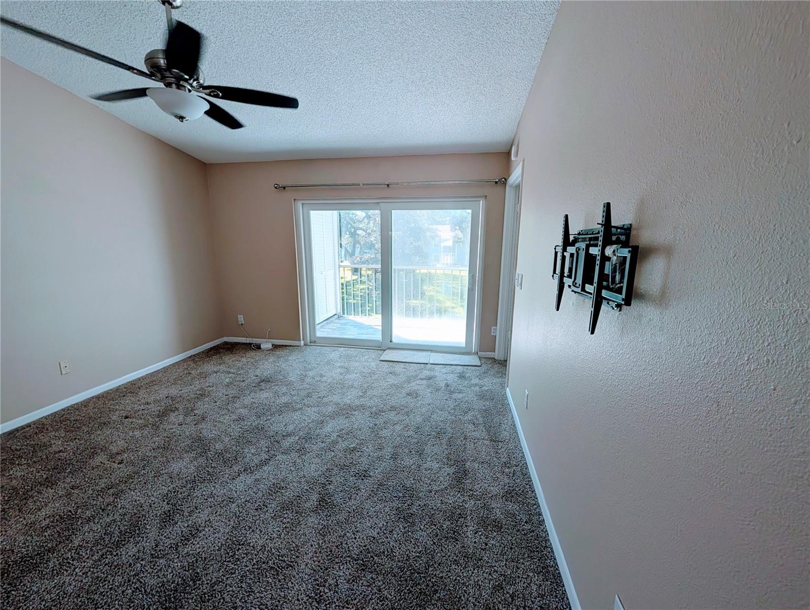 1435 Millstream Ln #204 Property Photo 27