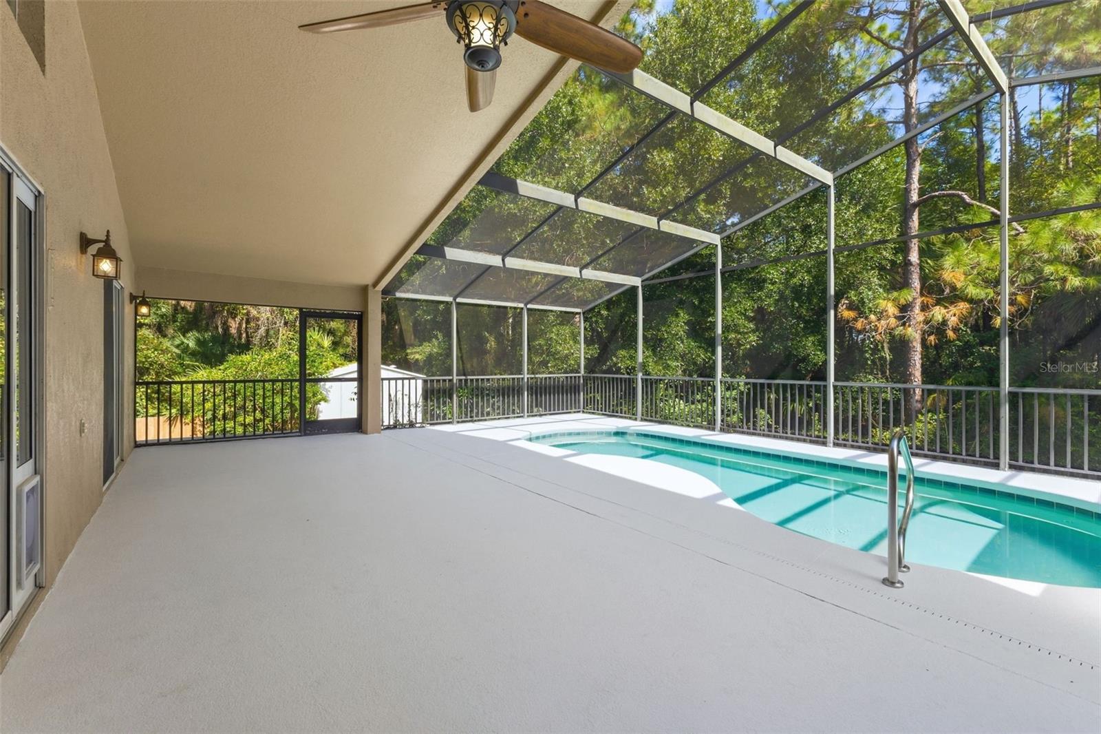 19221 Robin Perch Ln Property Photo 43