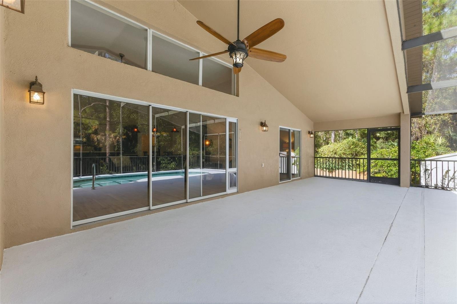 19221 Robin Perch Ln Property Photo 45