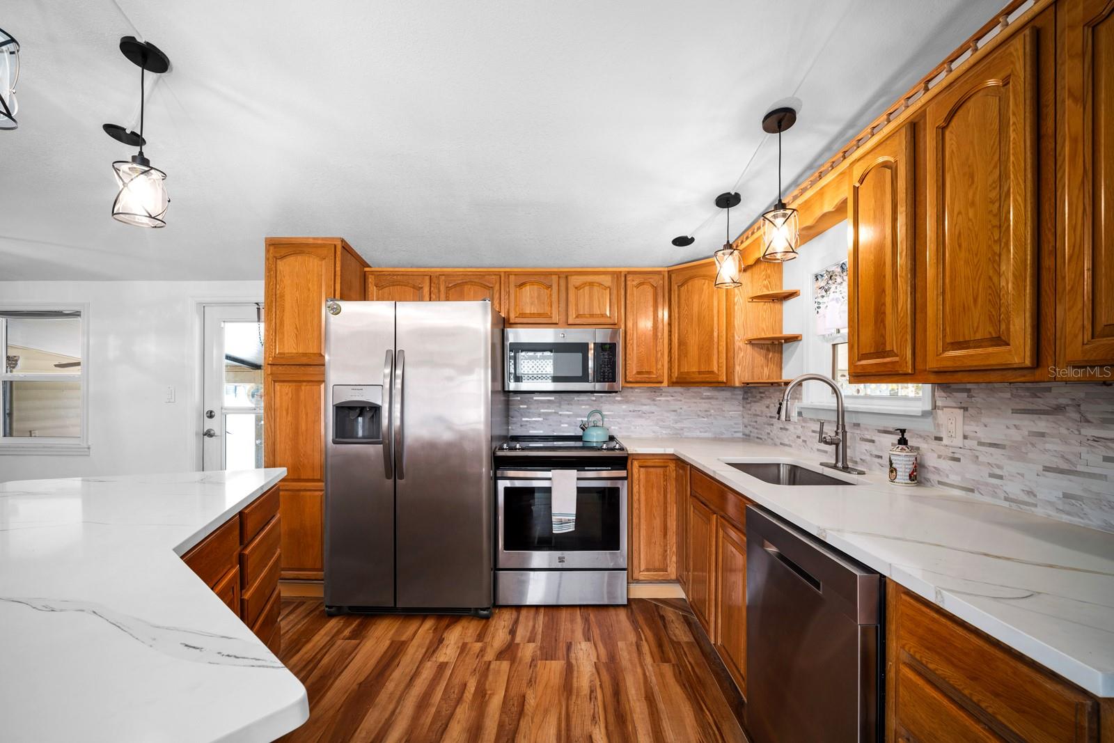 9128 Otter Pass Property Photo 7