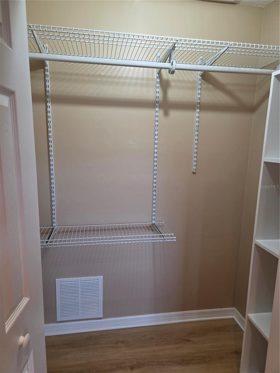 5800 Hollywood Blvd #125 Property Photo 16