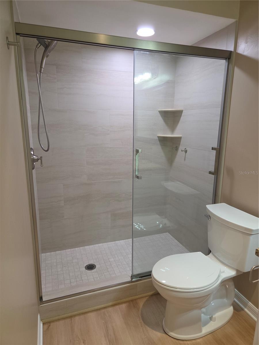 5800 Hollywood Blvd #125 Property Photo 18