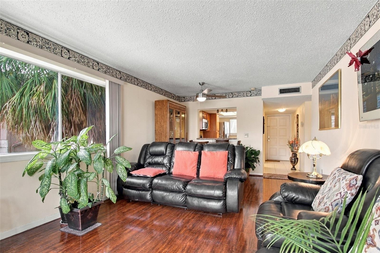 6308 Newtown Cir #8b5 Property Photo 23