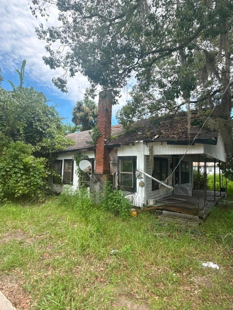 519 Nw Wilson St Property Photo 1